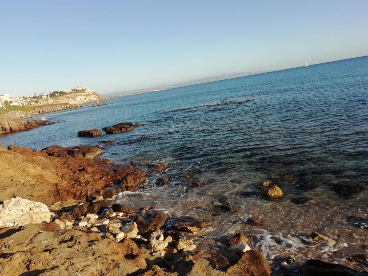 La Trinacria Di Capo Passero Portopalo Di Capo Passero 外观 照片